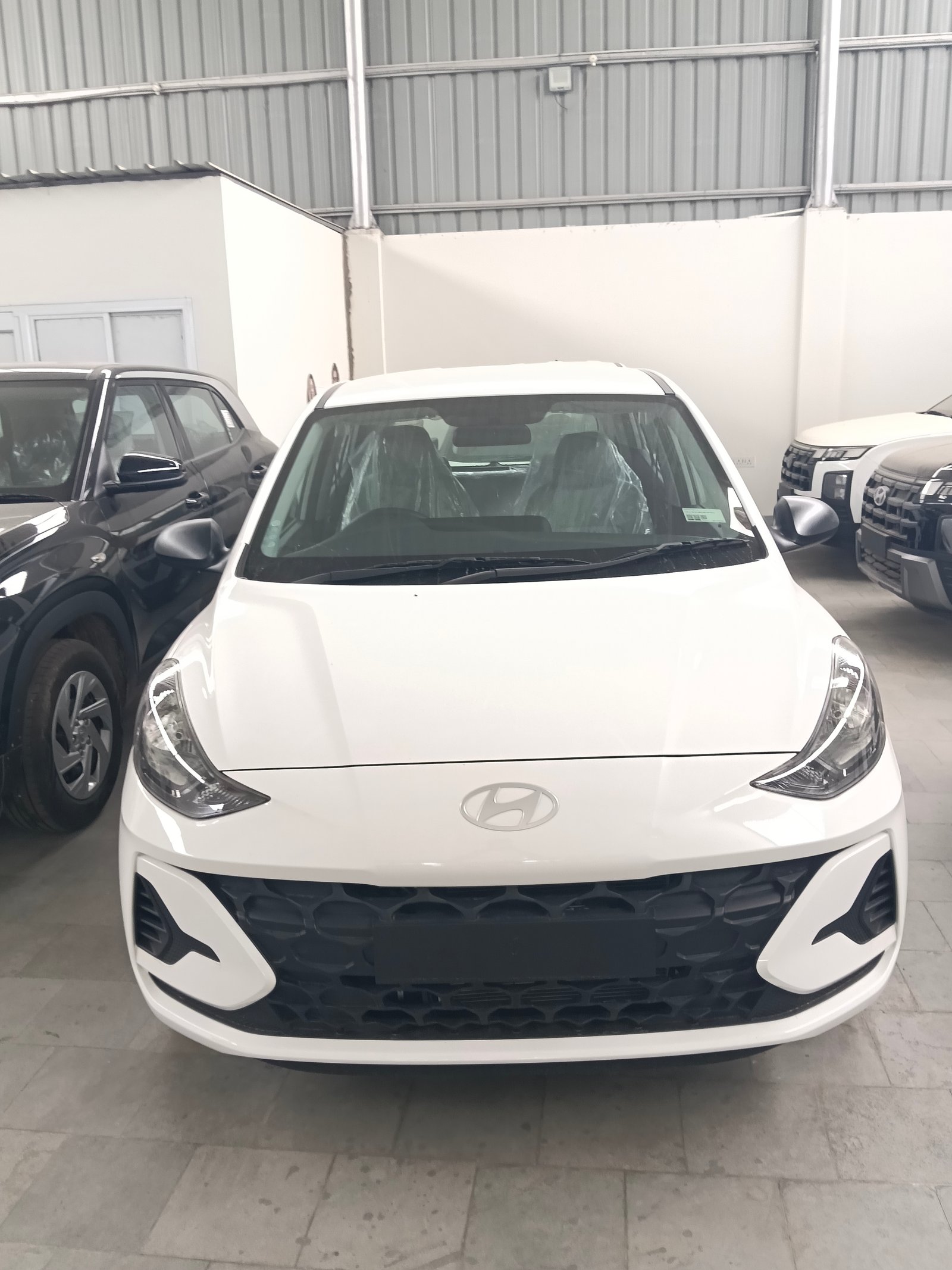 Hyundai Grand i10 Nios at Kshitij Hyundai Mirzapur